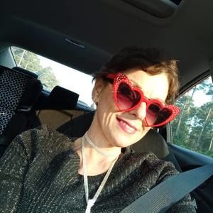 Meet your Posher, Veronica